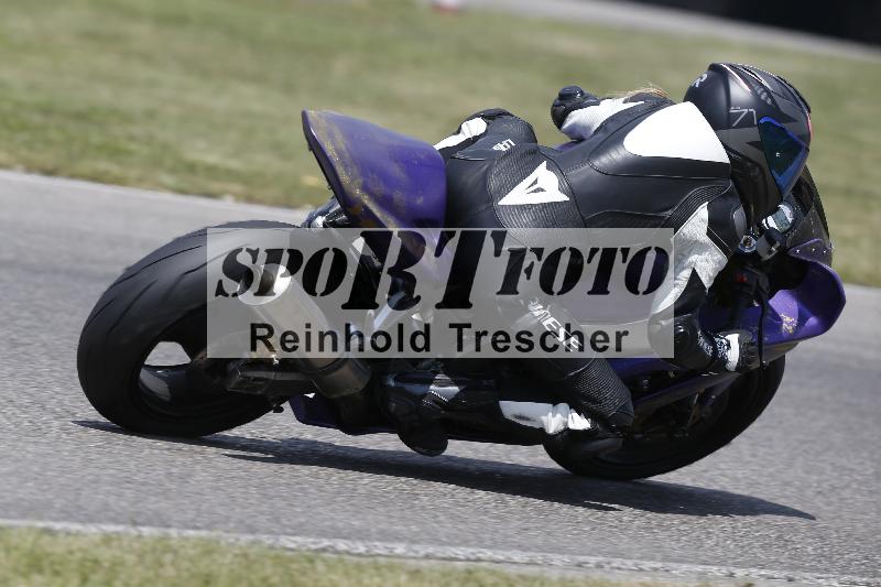 /Archiv-2025/29 21.06.2025 PROMAX ADR/Gruppe gruen/921